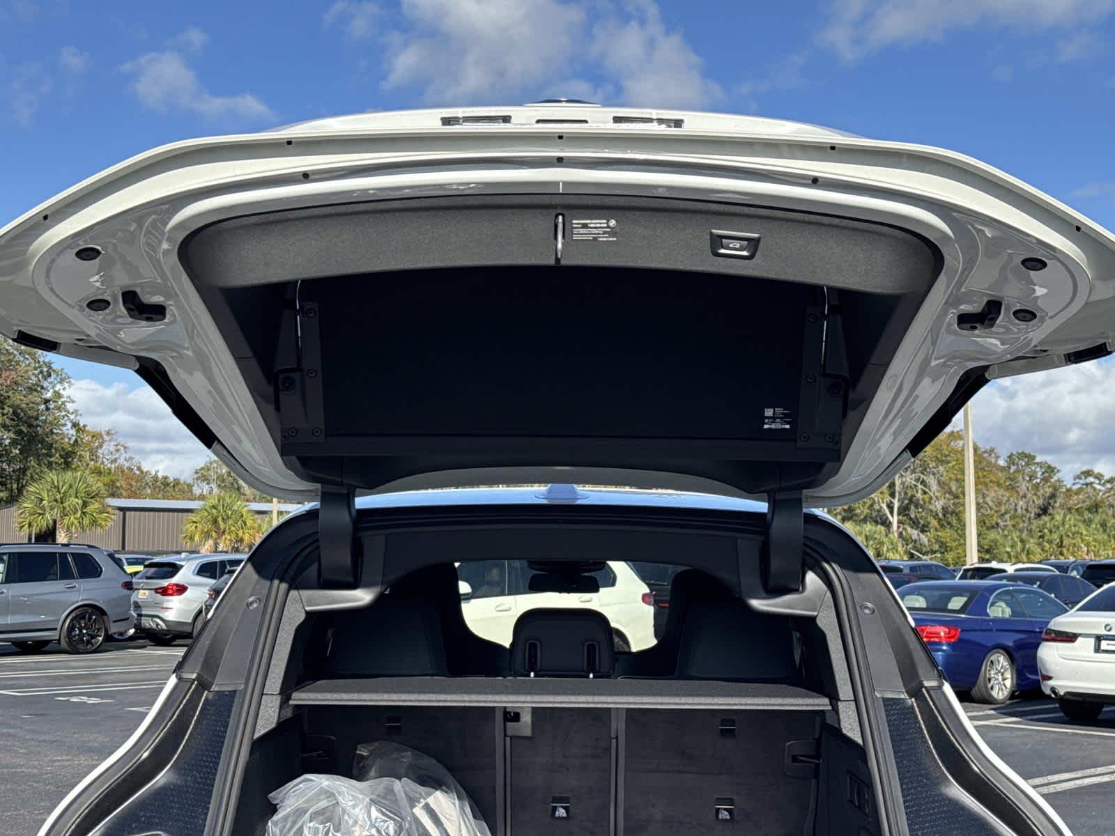 2026 BMW iX xDrive45