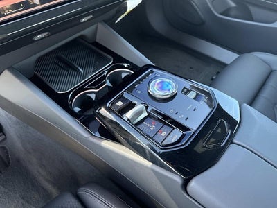 2026 BMW 550e xDrive 550e xDrive