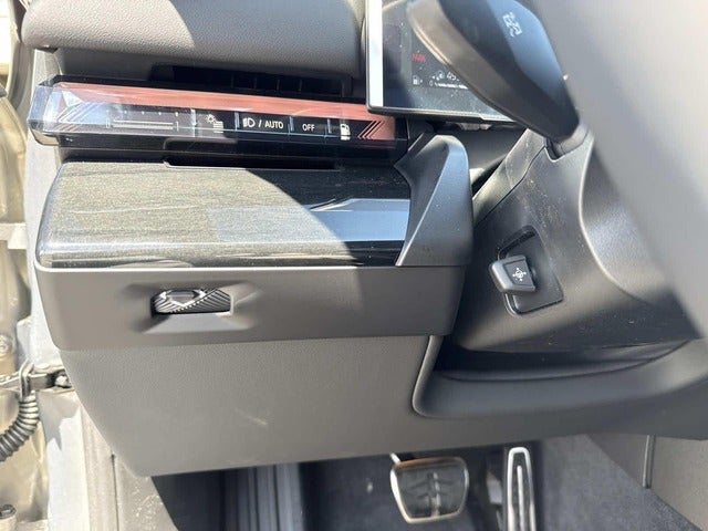 2026 BMW 550e xDrive 550e xDrive