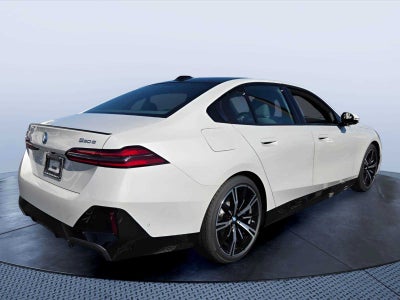 2027 BMW 550e xDrive 550e xDrive