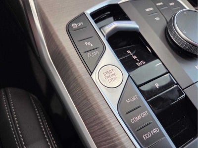 2026 BMW 330i 330i