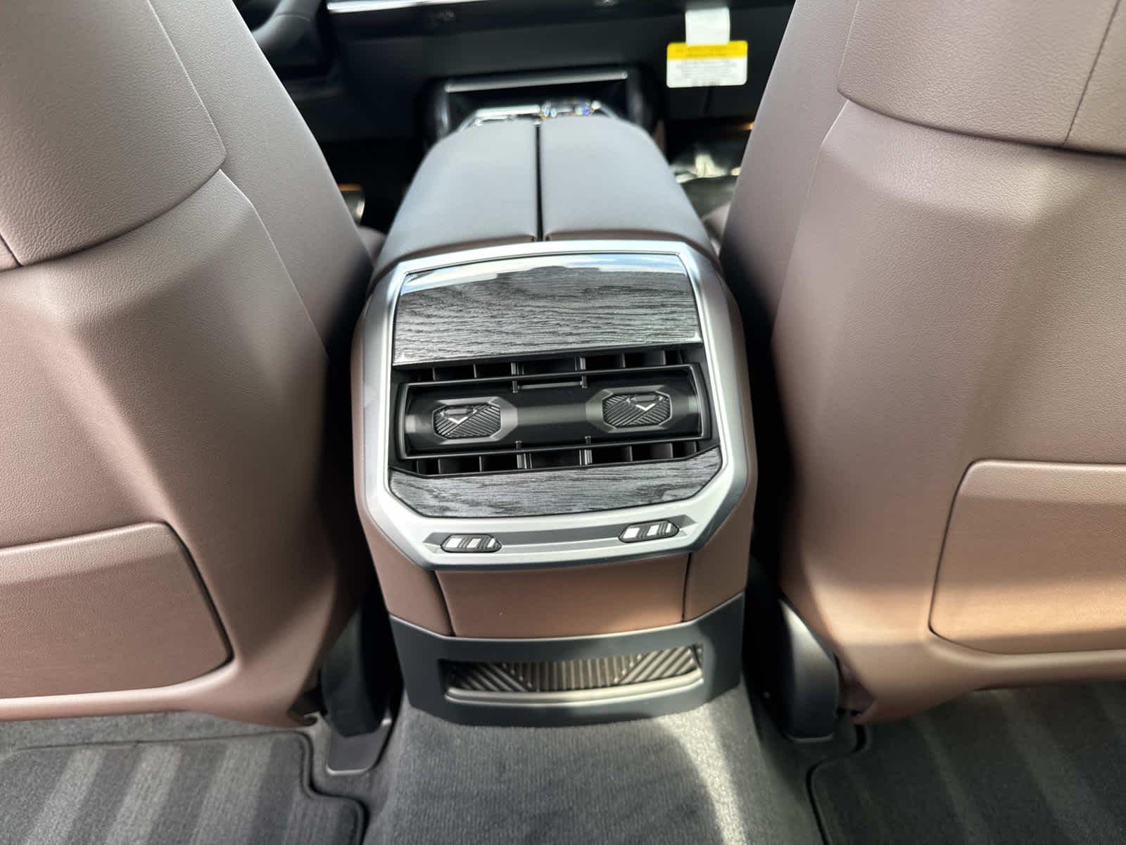 2026 BMW 7 Series 740i