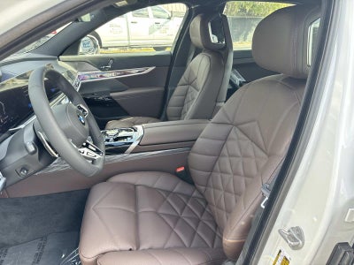 2026 BMW 7 Series 740i