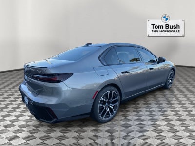 2023 BMW 7 Series 740i