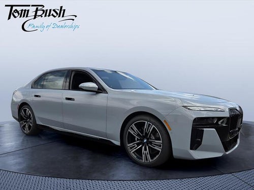 2026 BMW 740i 740i