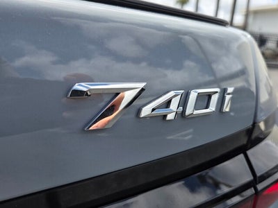 2026 BMW 740i 740i