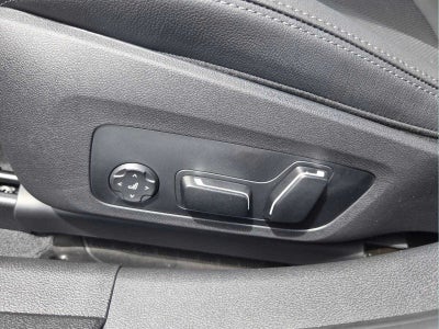 2026 BMW 330i xDrive 330i xDrive