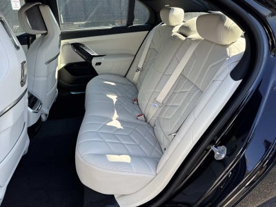 2026 BMW 7 Series 740i xDrive