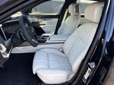 2026 BMW 7 Series 740i xDrive