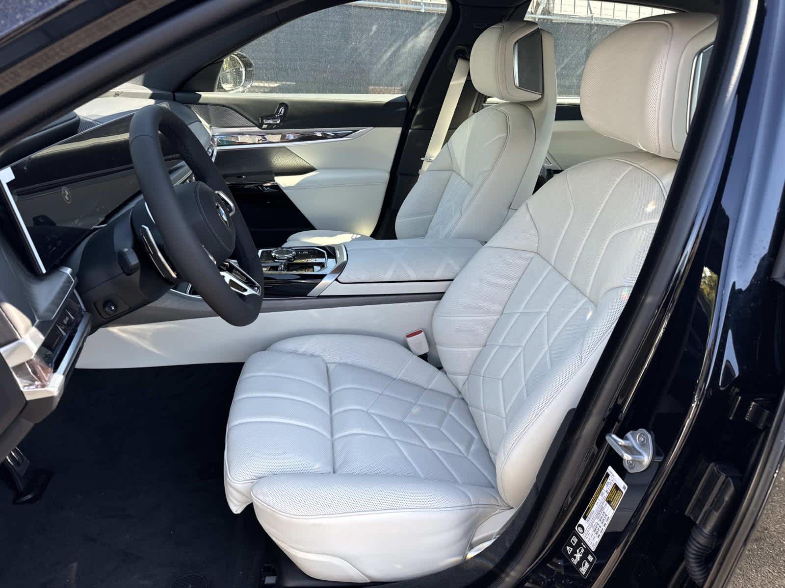 2026 BMW 7 Series 740i xDrive