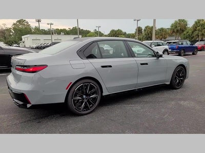 2025 BMW 7 Series 760i xDrive