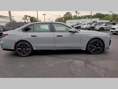 2025 BMW 7 Series 760i xDrive
