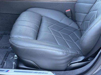 2025 BMW 7 Series 750e xDrive