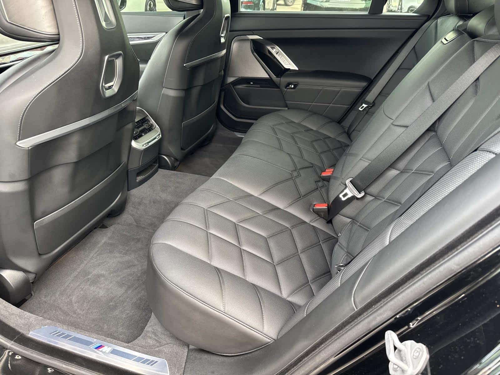 2026 BMW 750e xDrive 750e xDrive