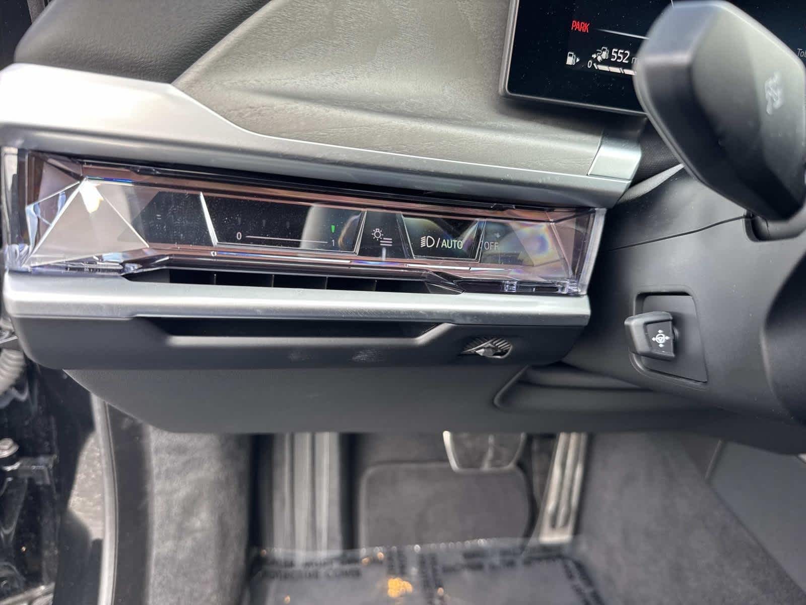 2026 BMW 750e xDrive 750e xDrive