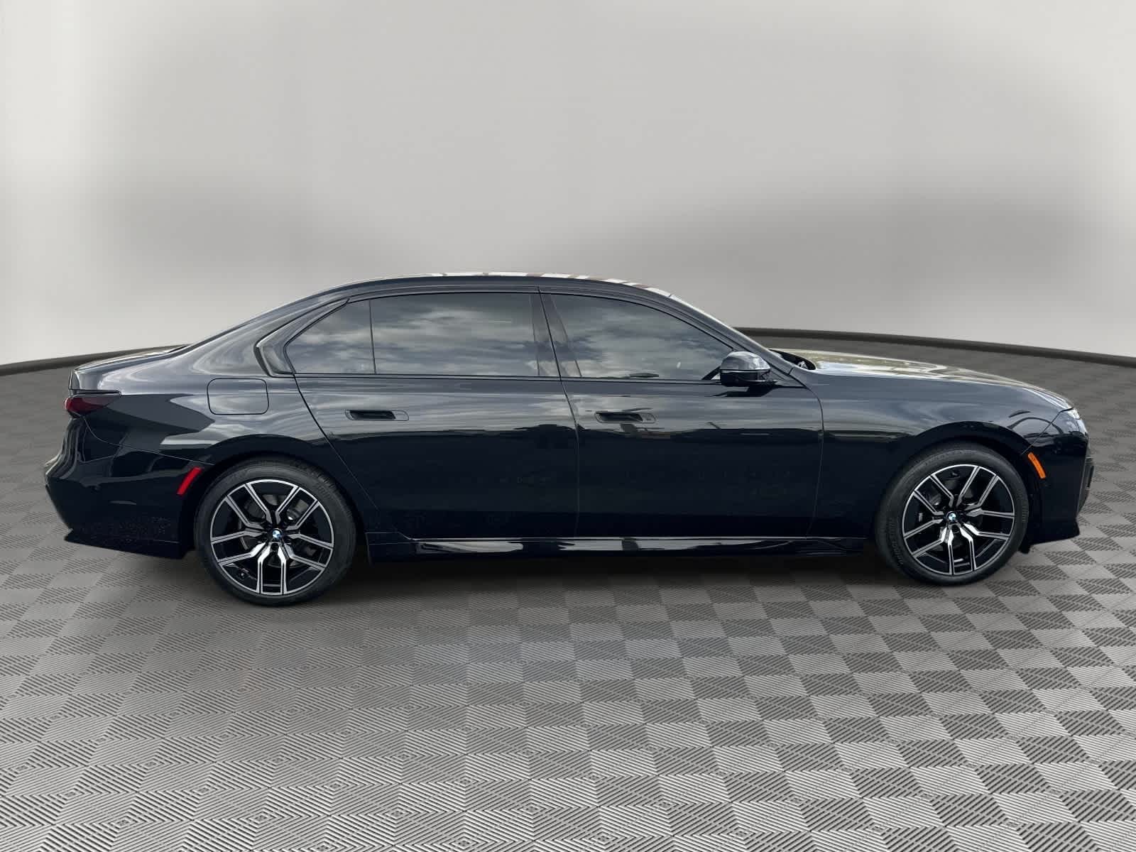 2026 BMW 750e xDrive 750e xDrive