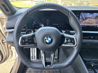 2024 BMW 530i 530i