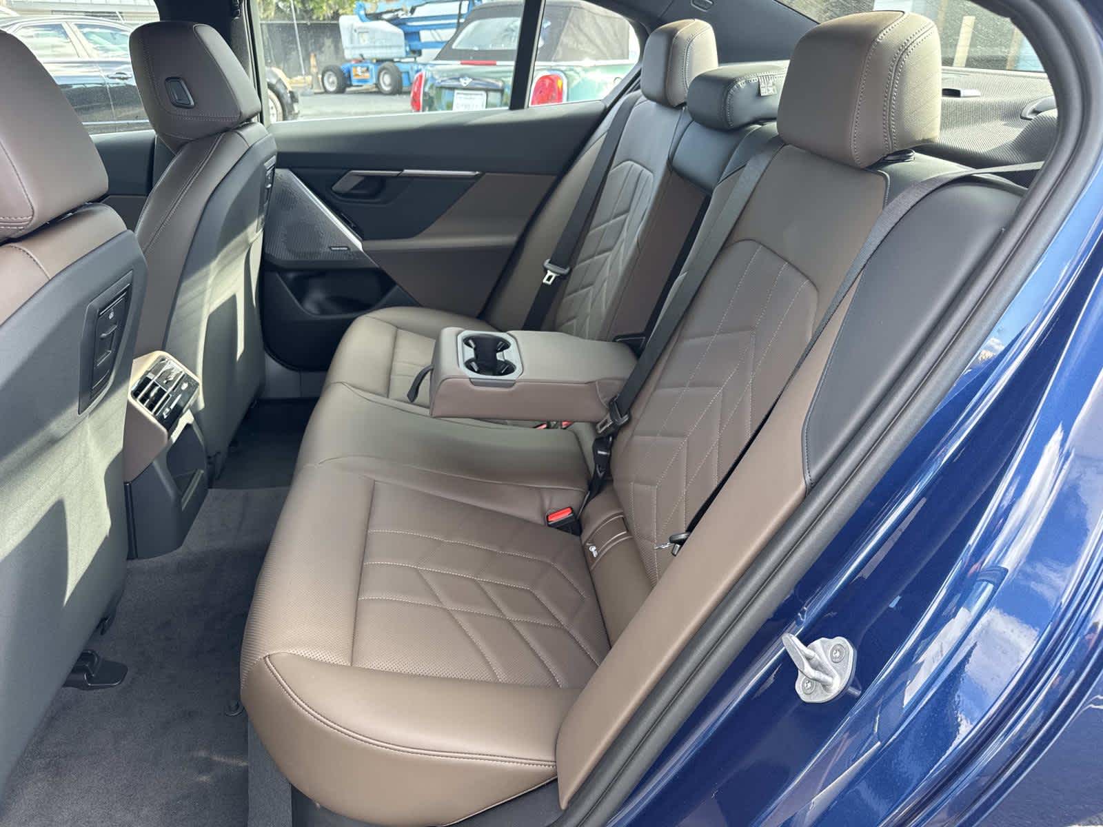 2026 BMW 5 Series 530i