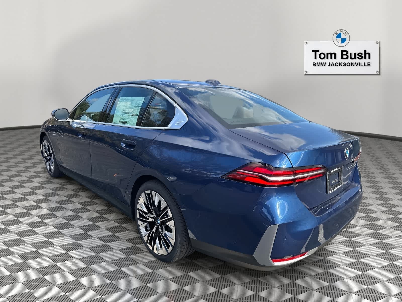 2026 BMW 5 Series 530i