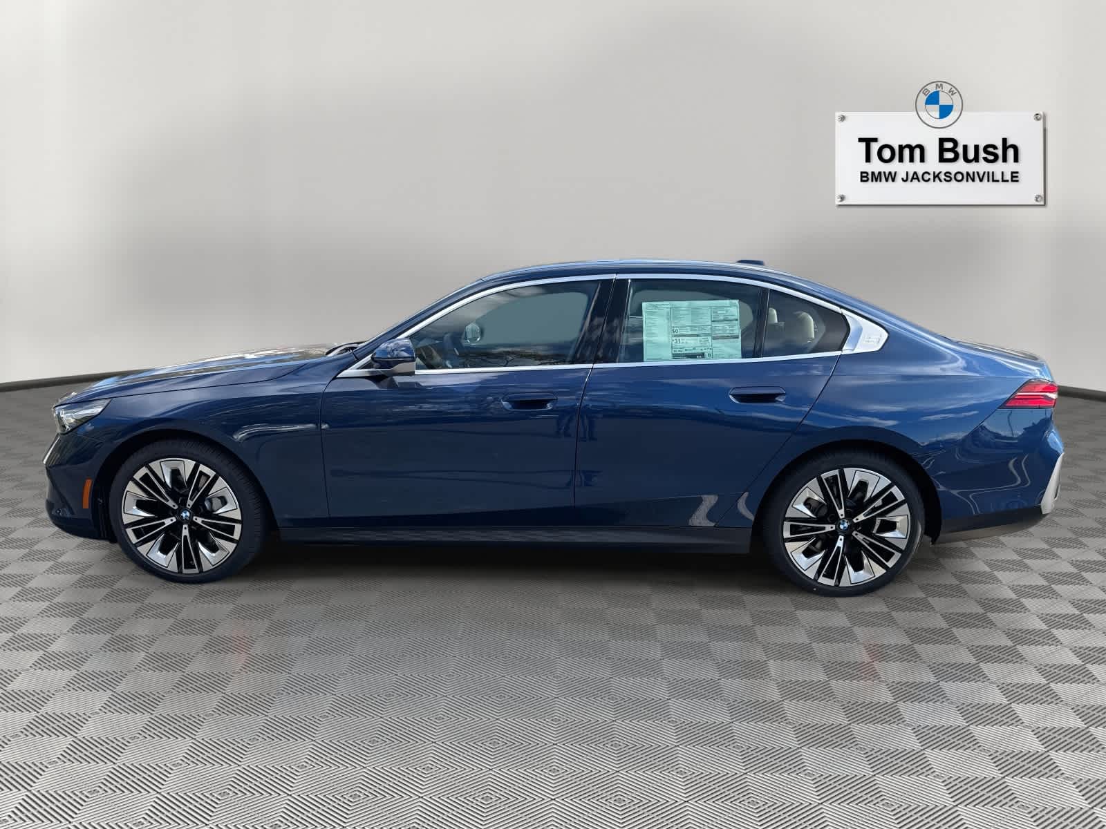 2026 BMW 5 Series 530i