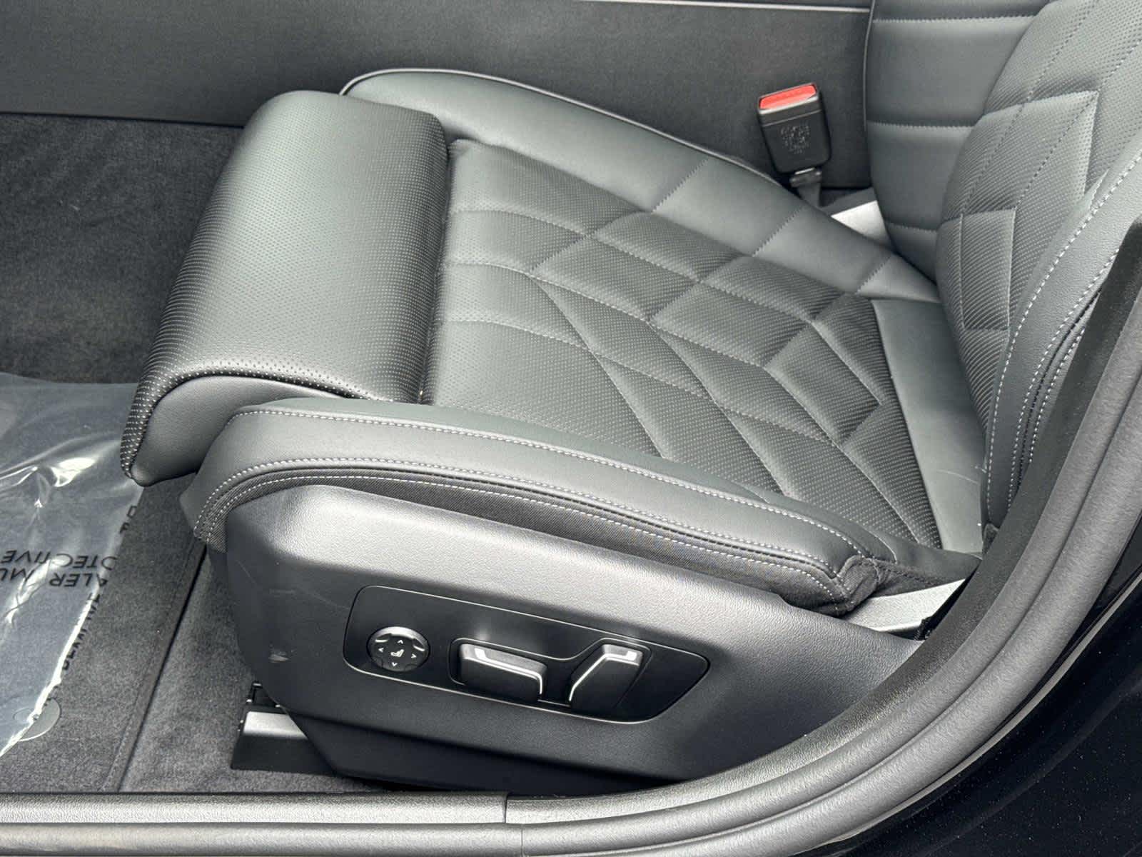 2026 BMW 5 Series 530i