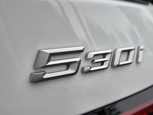2026 BMW 530i 530i