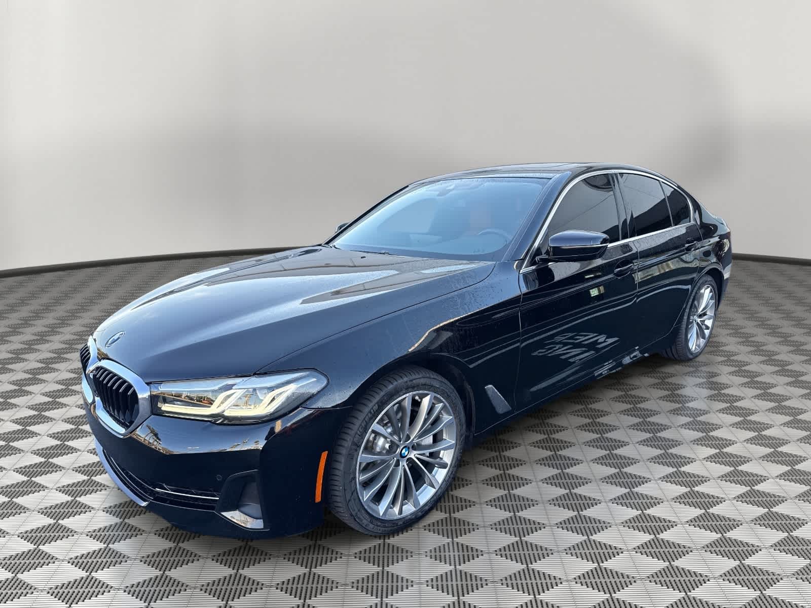 2023 BMW 5 Series 530i