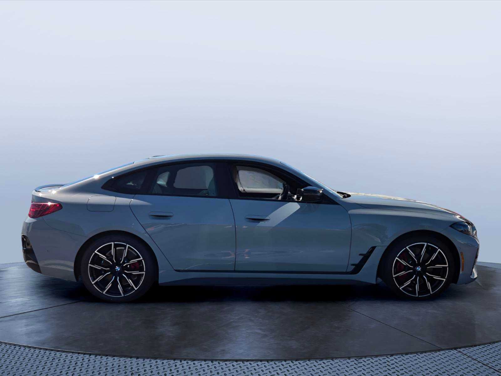 2027 BMW M440i M440i