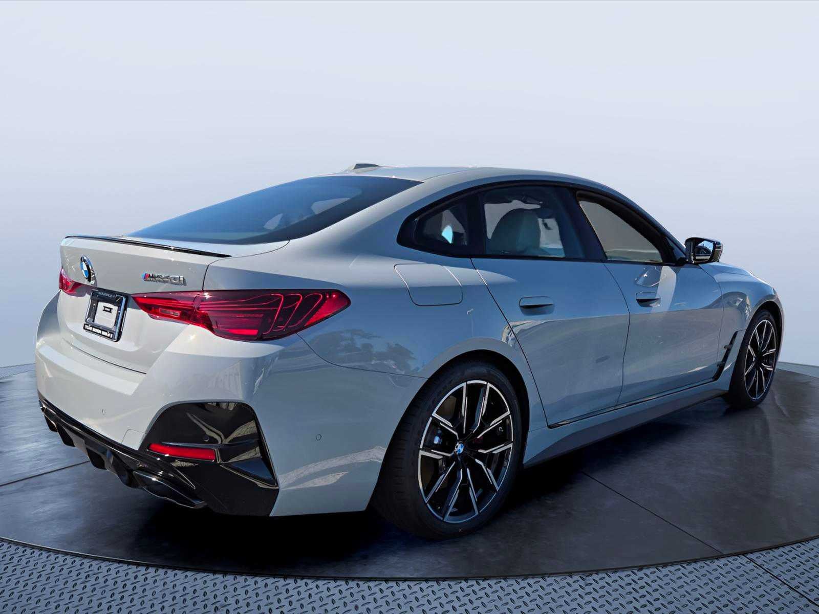 2027 BMW M440i M440i