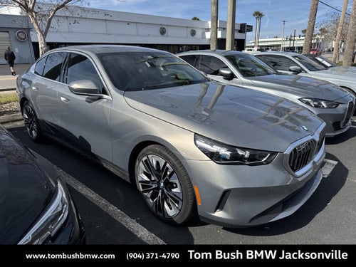 2025 BMW 5 Series 530i xDrive