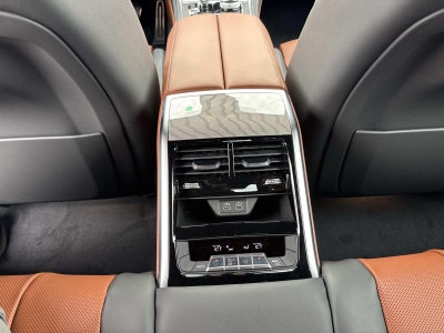 2026 BMW 8 Series 840i