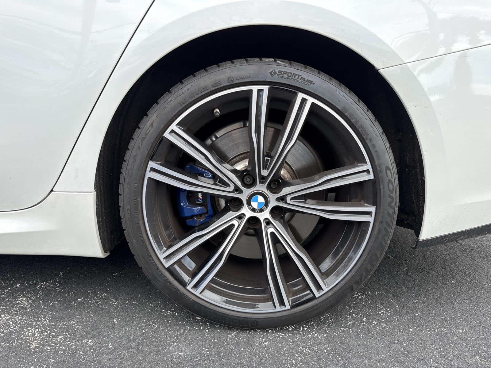 2022 BMW 8 Series 840i