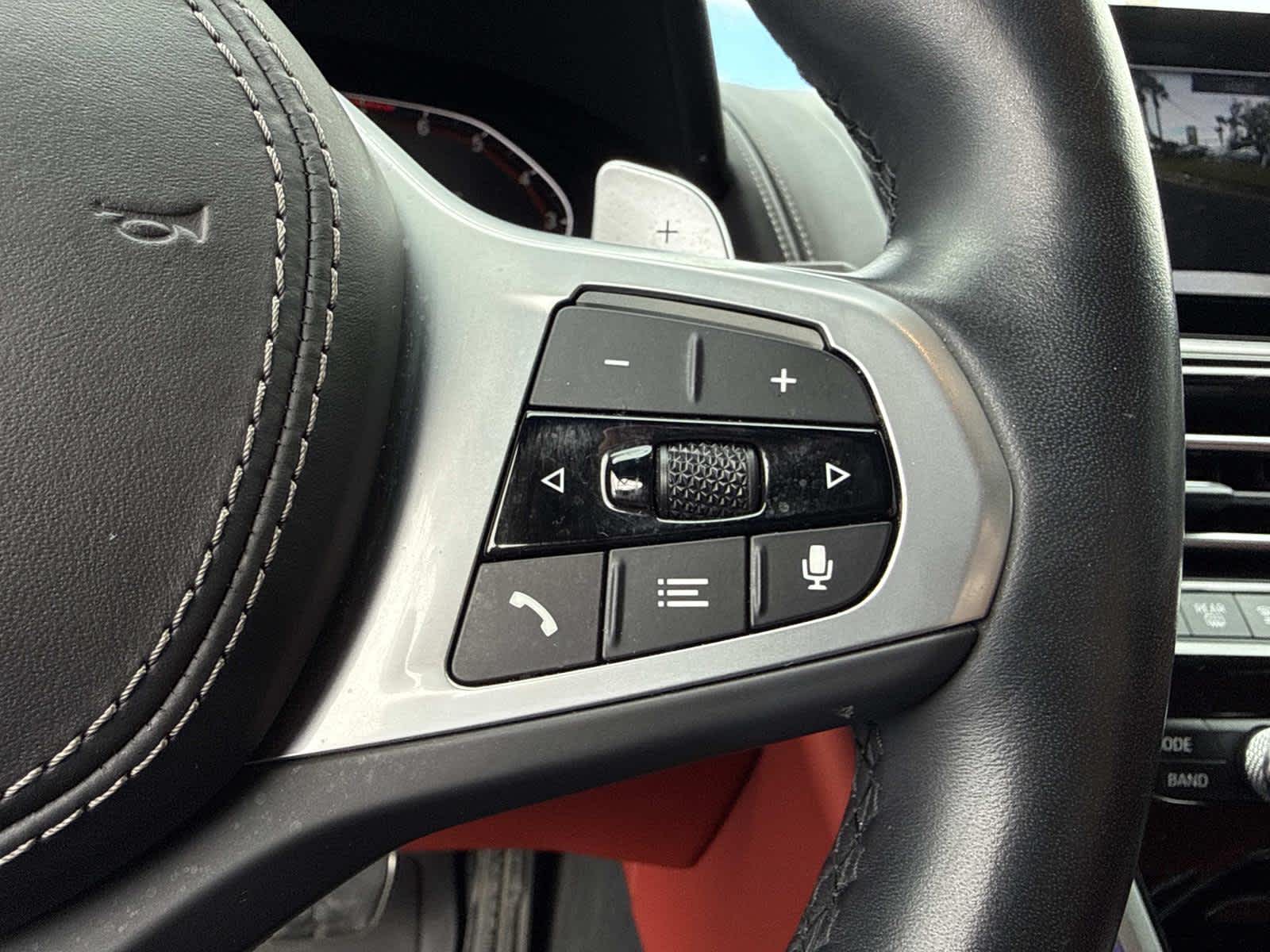 2022 BMW 8 Series 840i