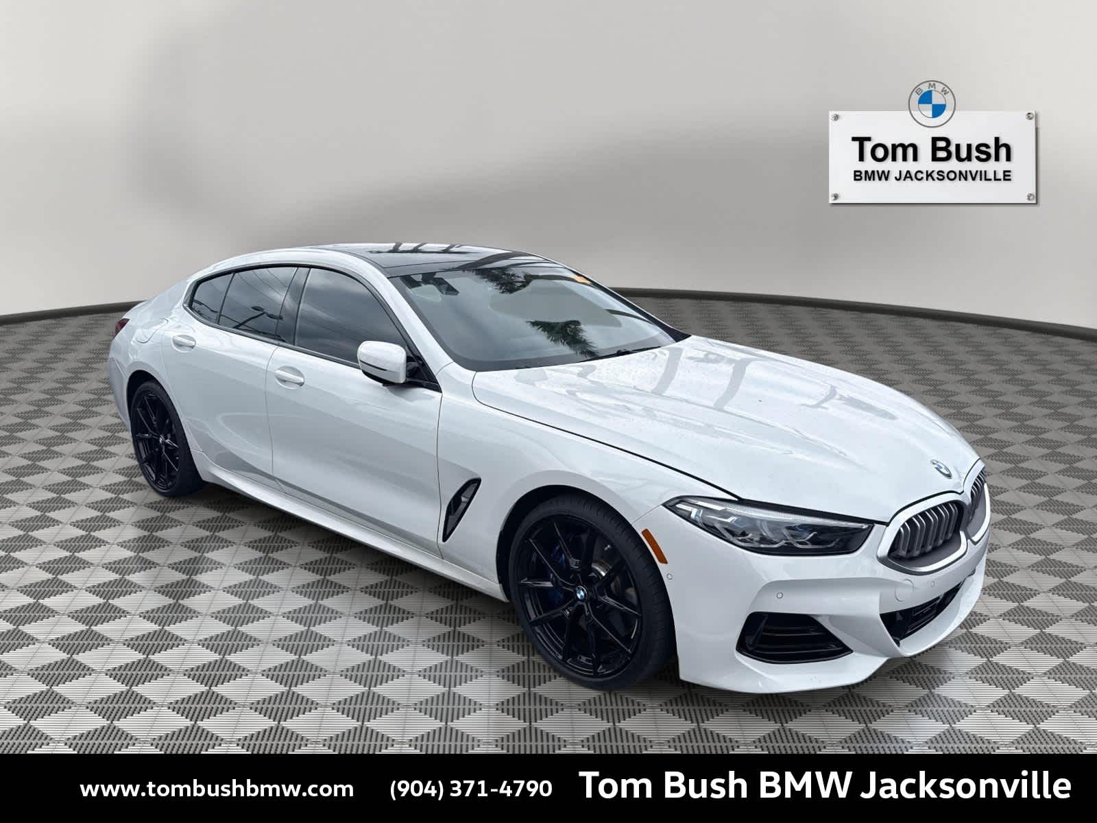 2025 BMW 8 Series 840i