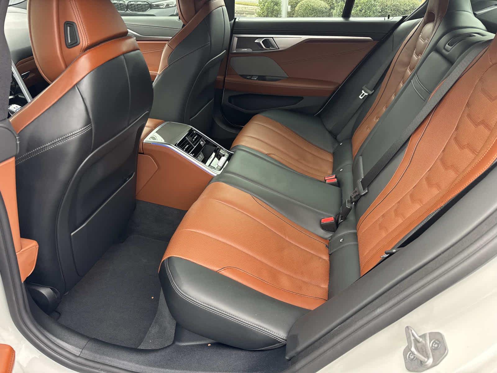 2025 BMW 8 Series 840i