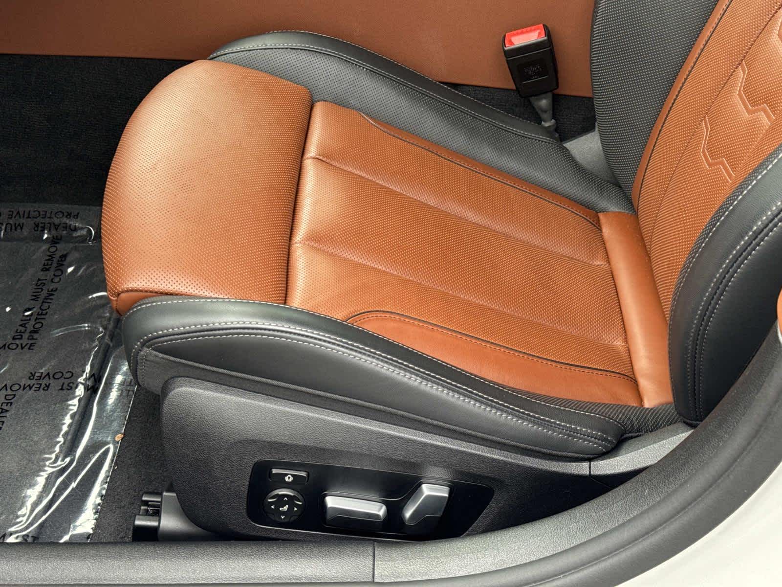 2025 BMW 8 Series 840i