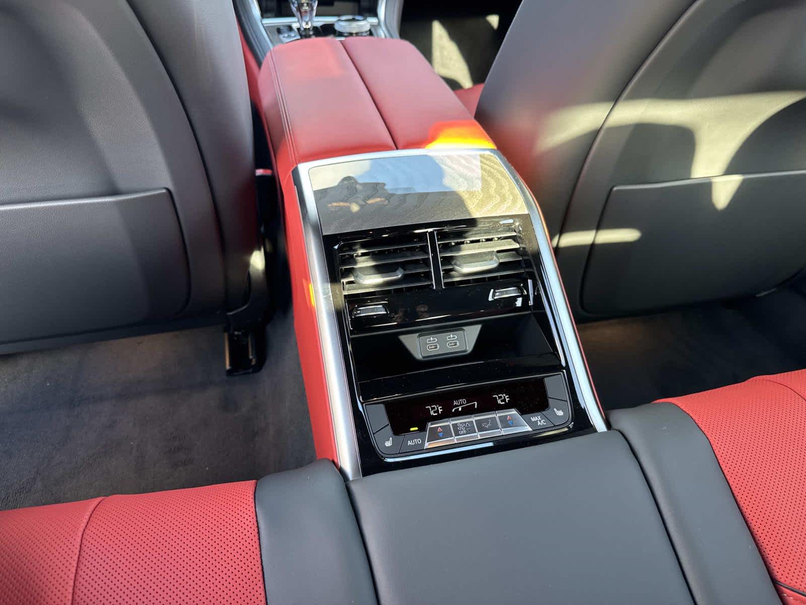 2026 BMW 8 Series 840i