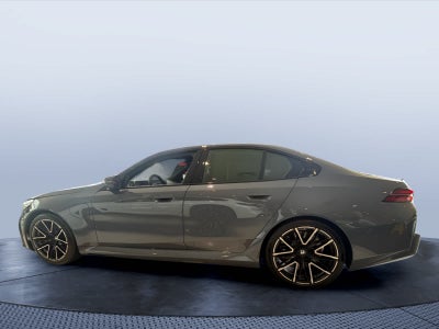 2026 BMW M5 Base