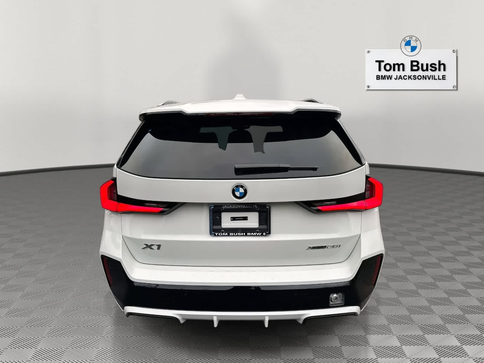 2026 BMW X1 xDrive28i