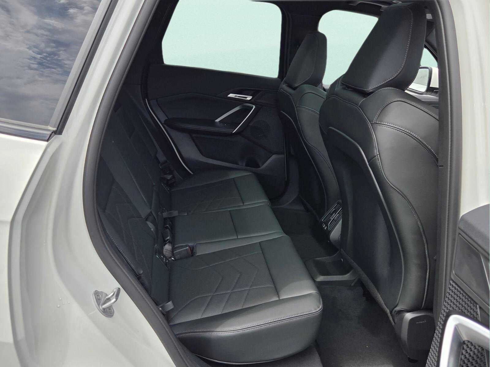2026 BMW X1 xDrive28i xDrive28i