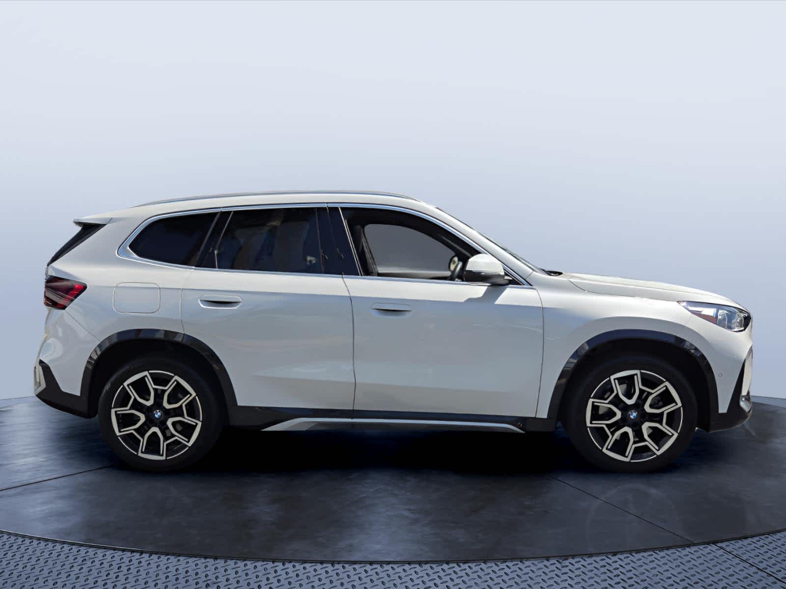 2026 BMW X1 xDrive28i xDrive28i