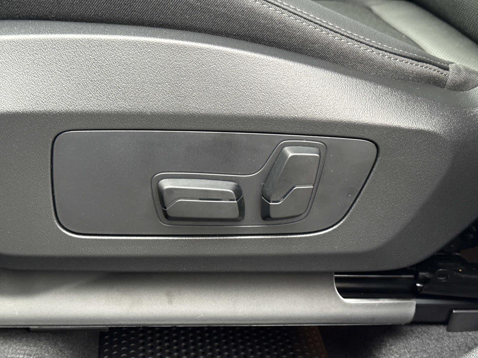 2026 BMW X1 xDrive28i xDrive28i