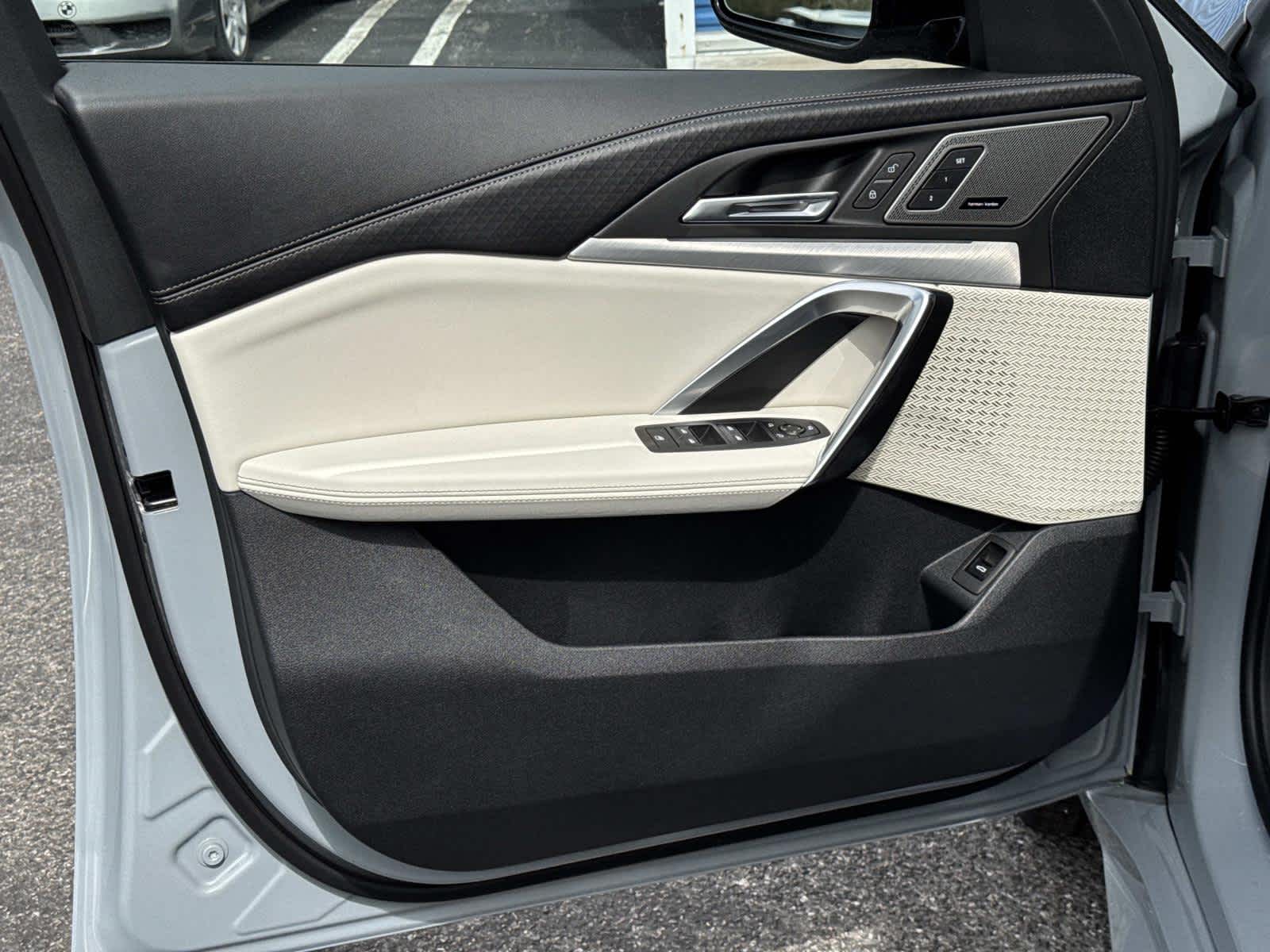 2026 BMW X2 M35i M35i