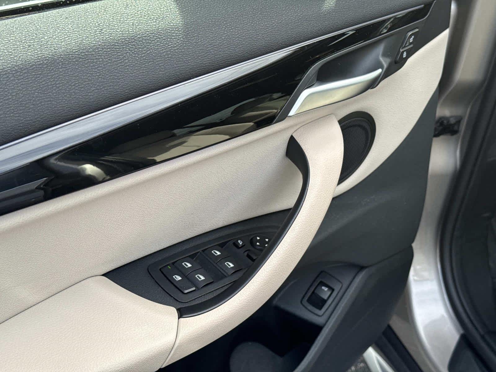 2021 BMW X1 sDrive28i