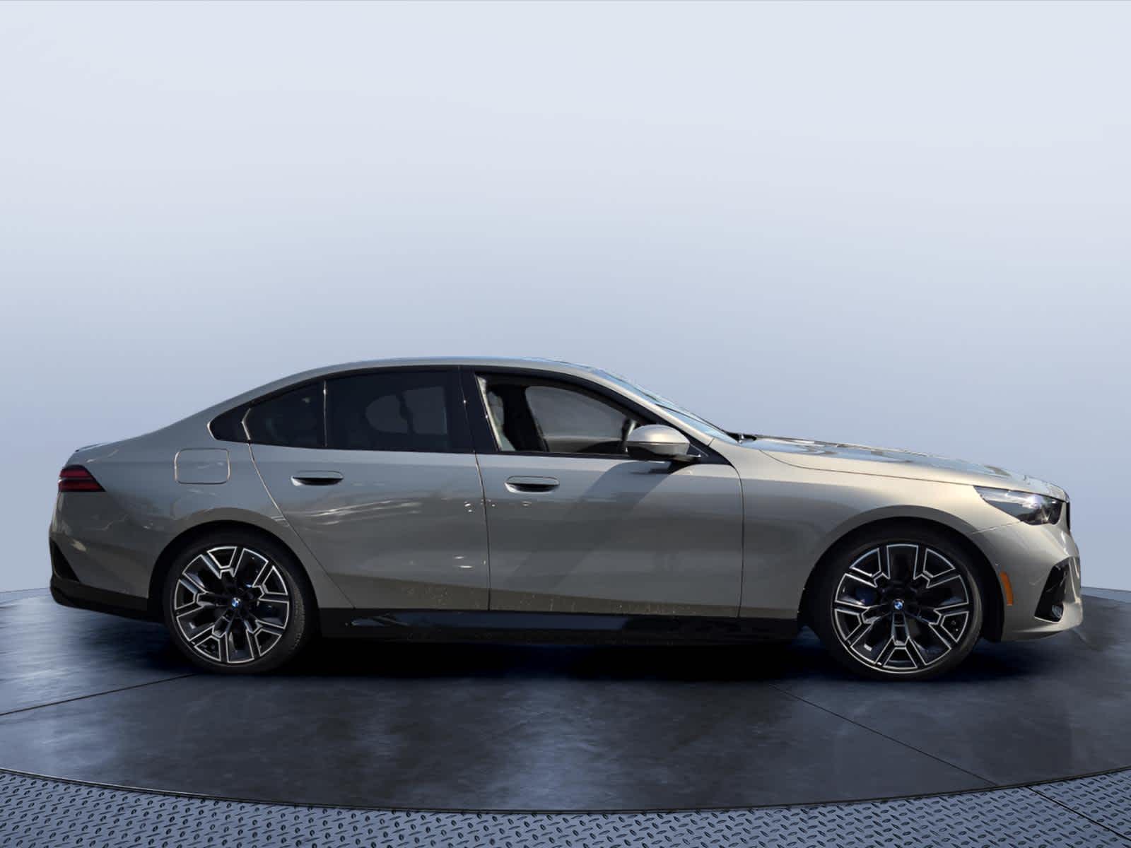 2025 BMW i5 eDrive40