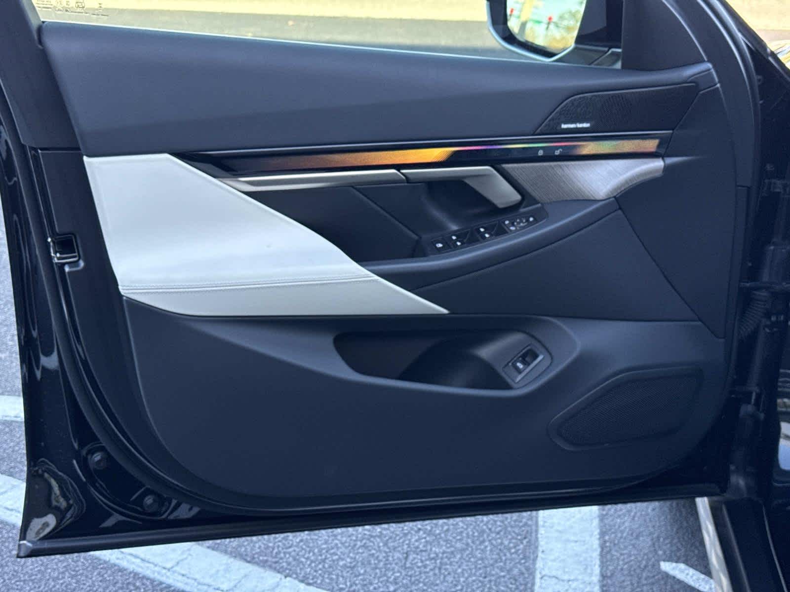 2025 BMW i5 eDrive40