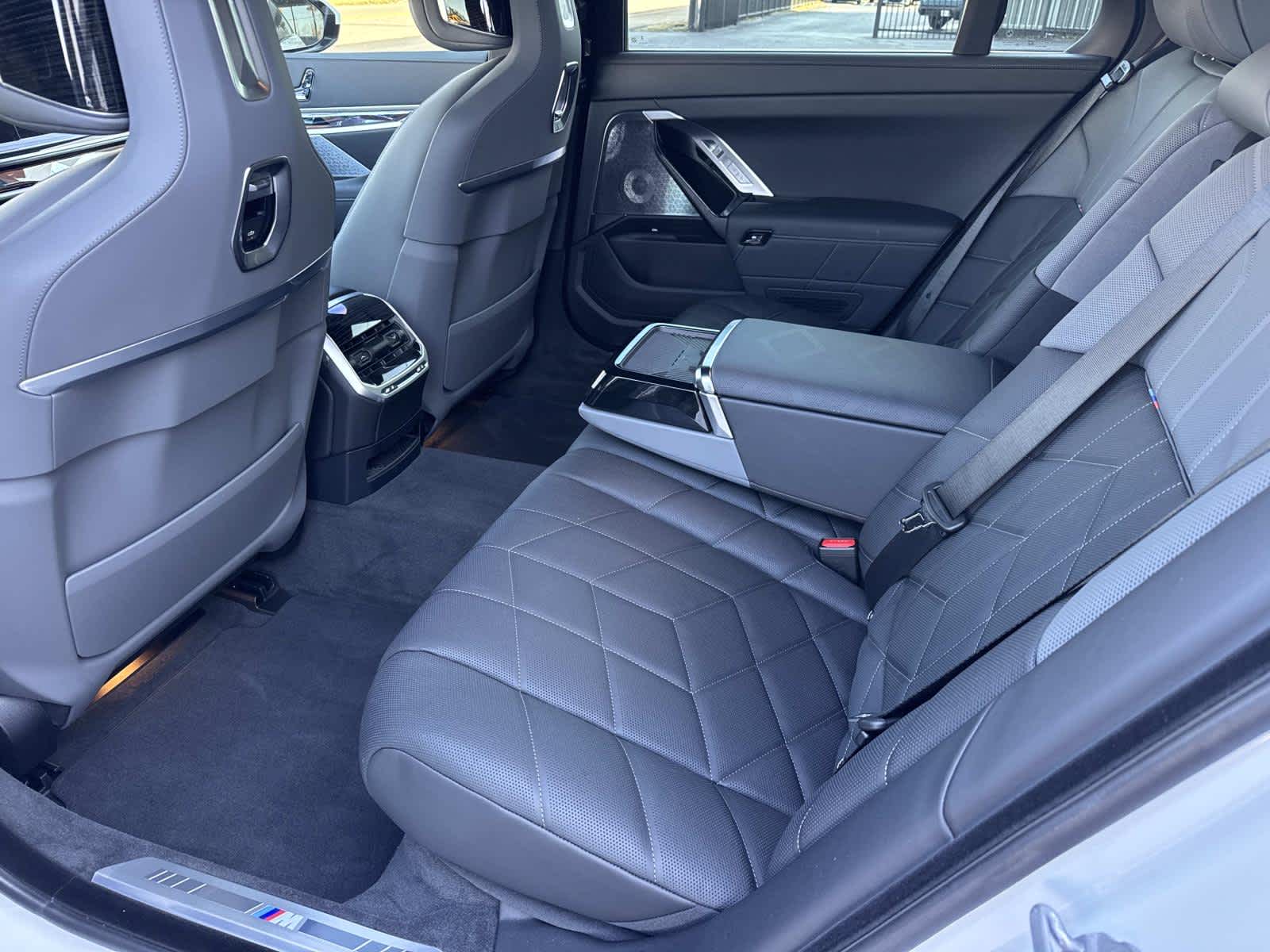 2025 BMW i7 eDrive50