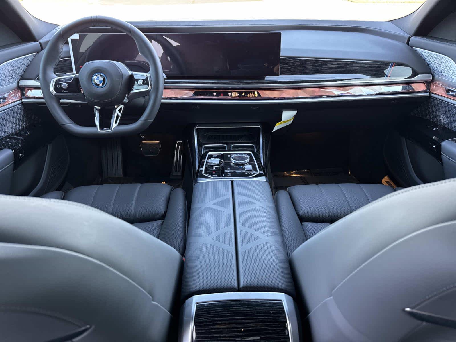 2025 BMW i7 eDrive50