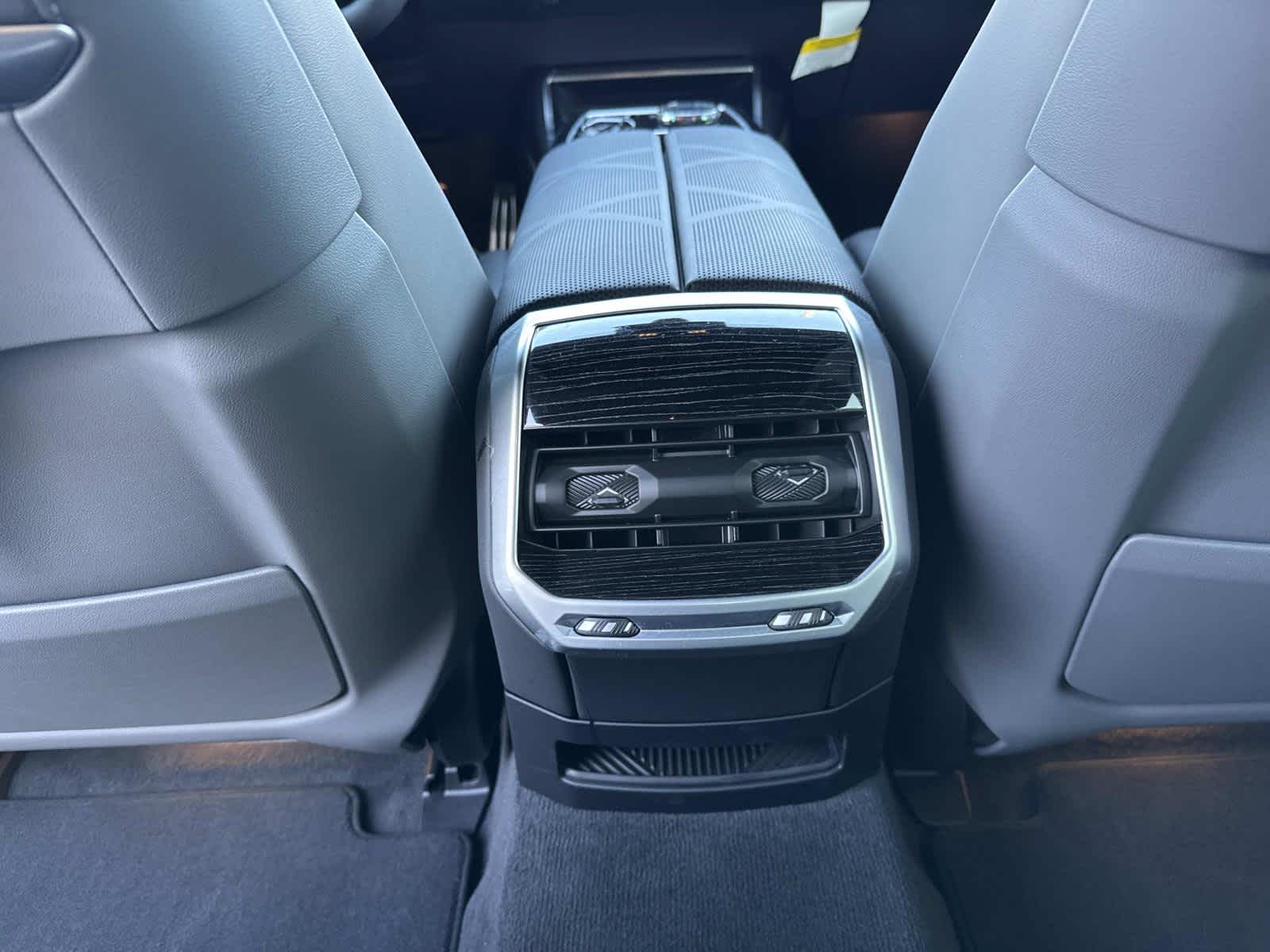 2025 BMW i7 eDrive50