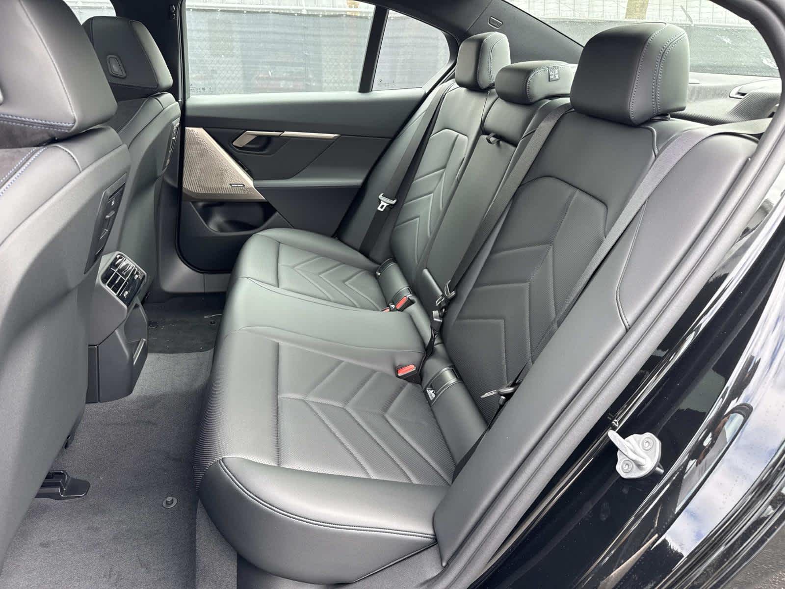 2026 BMW i5 eDrive40